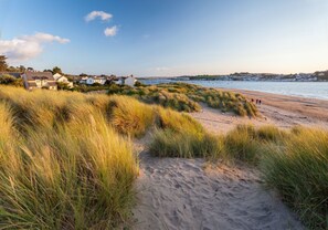 Beach nearby - Broadwaters - 2 bed waterfront apartment in Instow (Instow)