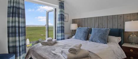 3 sovrum, strykjärn/strykbräda, gratis wi-fi och sängkläder