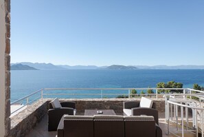 Familienvilla | Blick vom Balkon