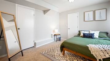 1 bedroom, desk, iron/ironing board, free WiFi