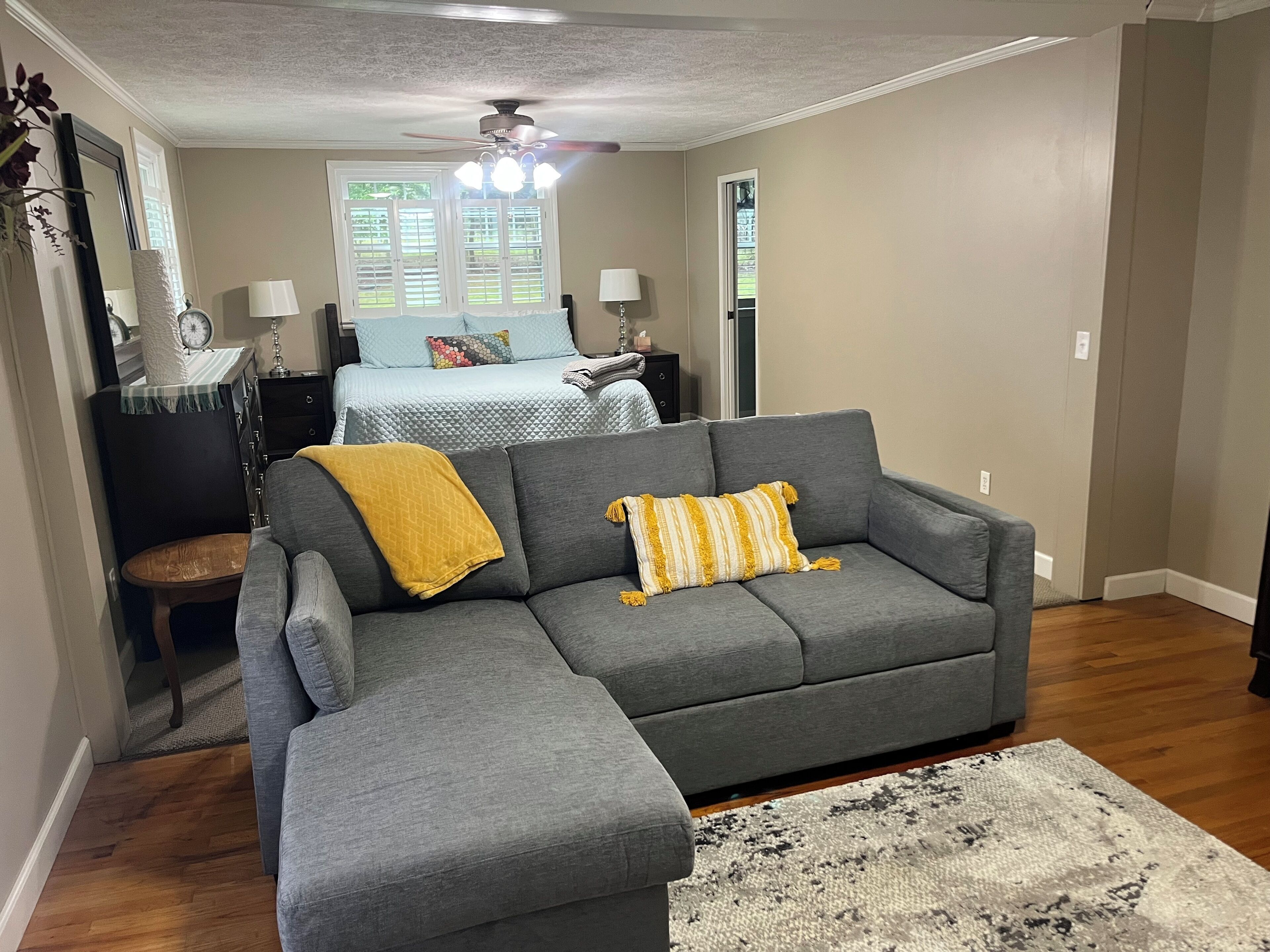 2 makuuhuonetta, ilmainen Wi-Fi, vuodevaatteet