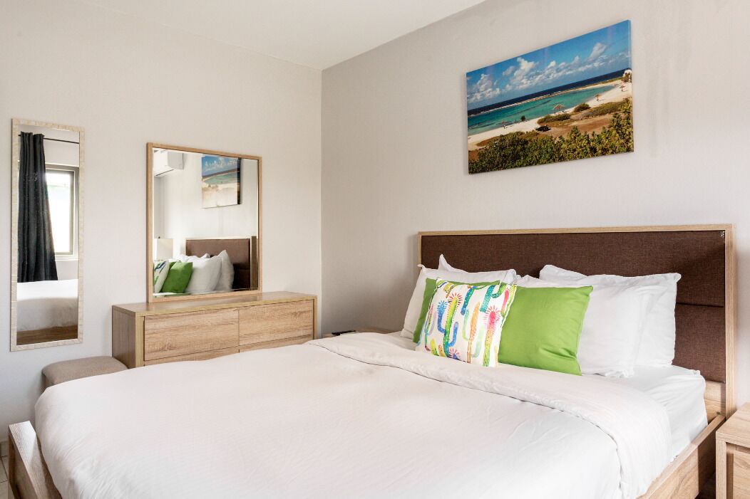 1 bedroom, in-room safe, iron/ironing board, bed sheets