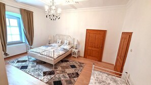 2 bedrooms, WiFi, bed sheets - Ferienwohnung im Haus Elsasser (Gaming)