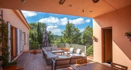 Villa Olivo, Lujo para 16, Entre Mar y Montaña