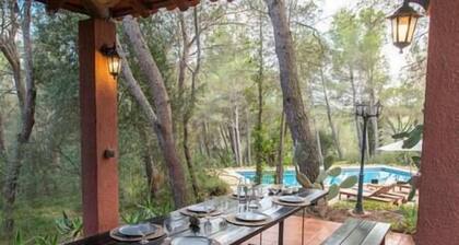 Villa Olivo, Lujo para 16, Entre Mar y Montaña