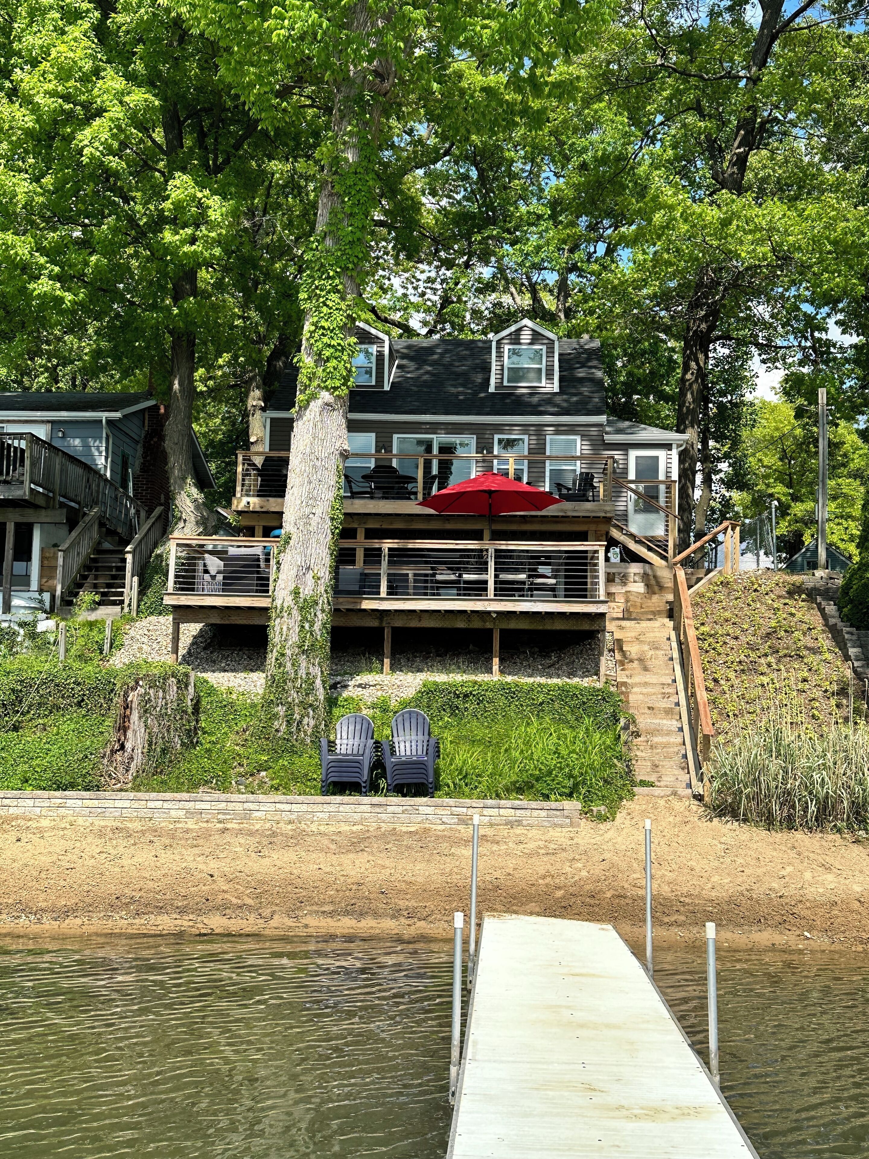 Newly Renovated on Big Crooked Lake