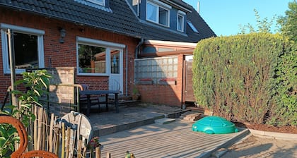 10 Minuten von Nordsee Entfernt/ Familienfreundlich mit Zwei Terrassen/ Nahe A23