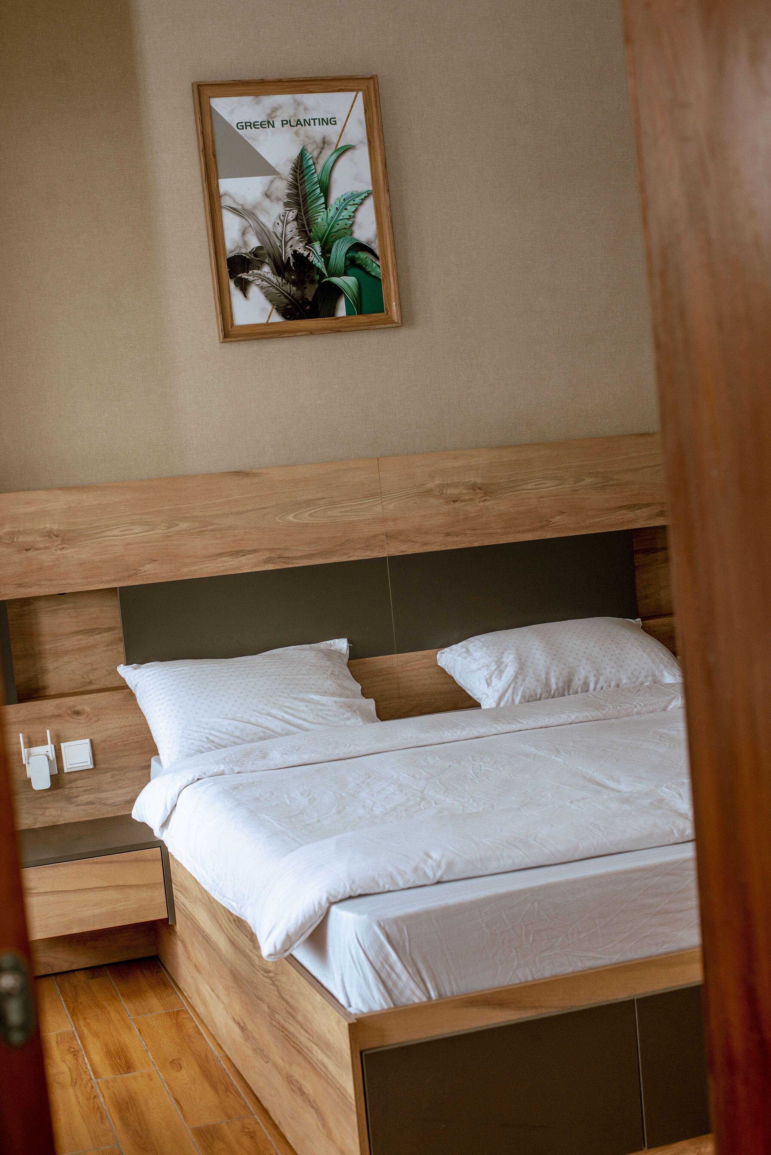 Premium bedding, desk, soundproofing, iron/ironing board