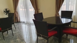 مطعم