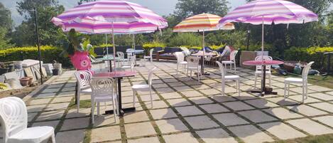 Ristorazione all'aperto