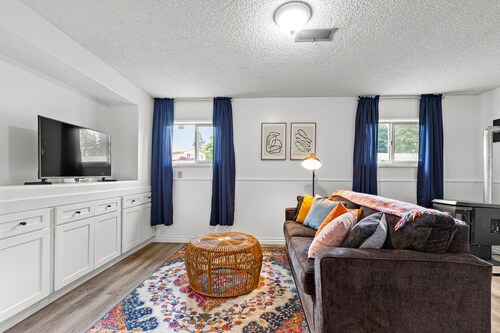 Cozy East Portland Gem