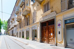 Exterior - Modern apartment in the center of Turin (Torino)