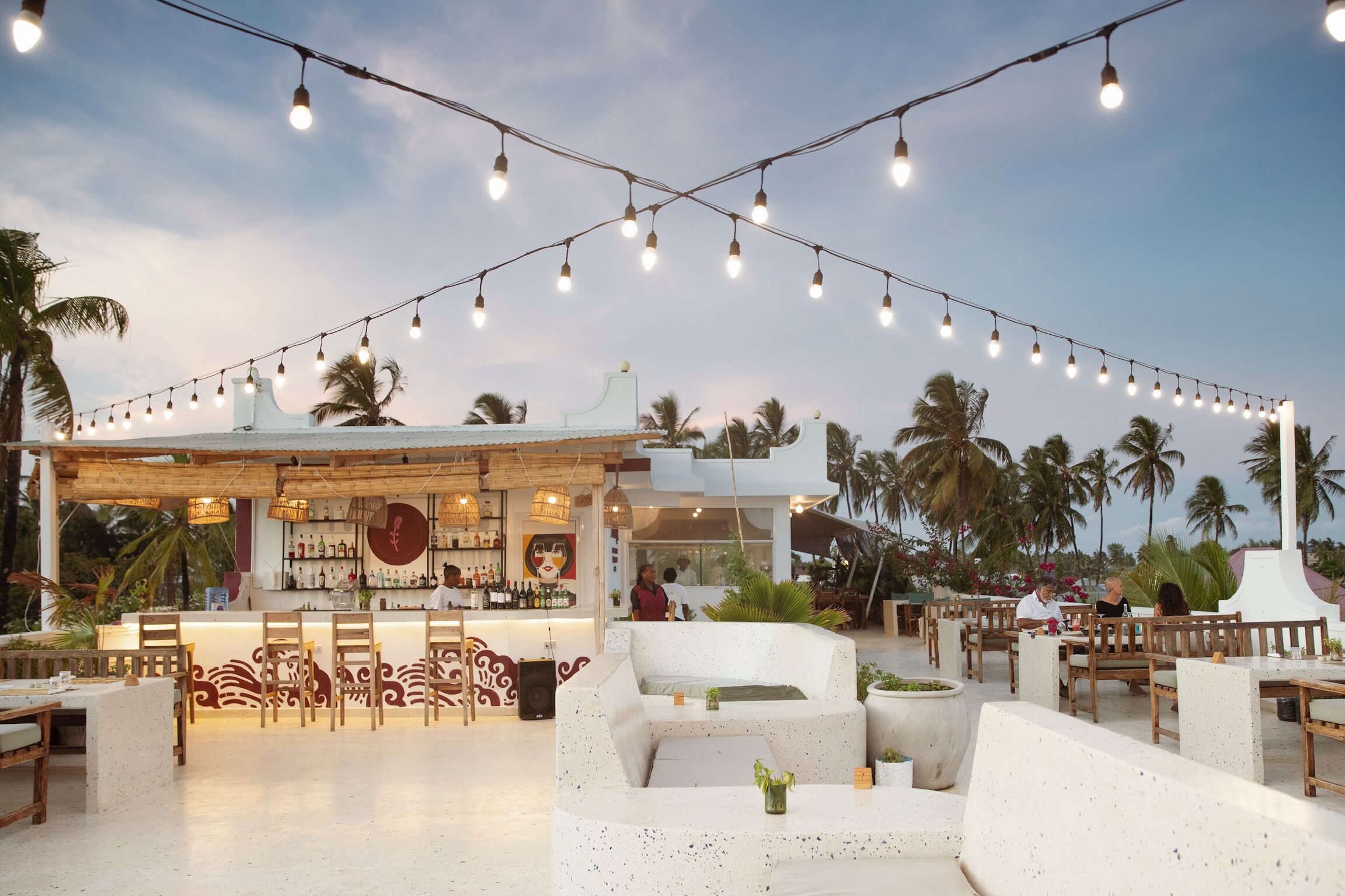 Utsikt mot bassenget, åpen hver dag