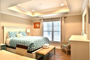 3 habitaciones, escritorio, tabla de planchar con plancha y wifi gratis 