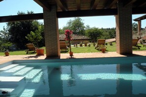 Piscine couverte, piscine chauffée