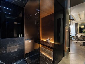 Bathroom - The Plein Hotel - Small Luxury Hotels of the World (Milan)