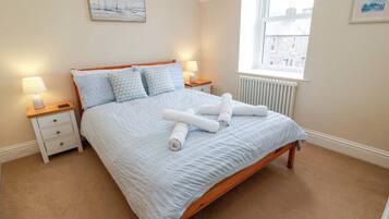 Cottage | 2 bedrooms, WiFi (free), individually decorated, individually furnished
