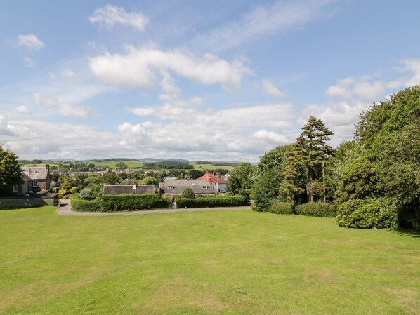 Property grounds - Haven Cottage (Kirkcudbright)