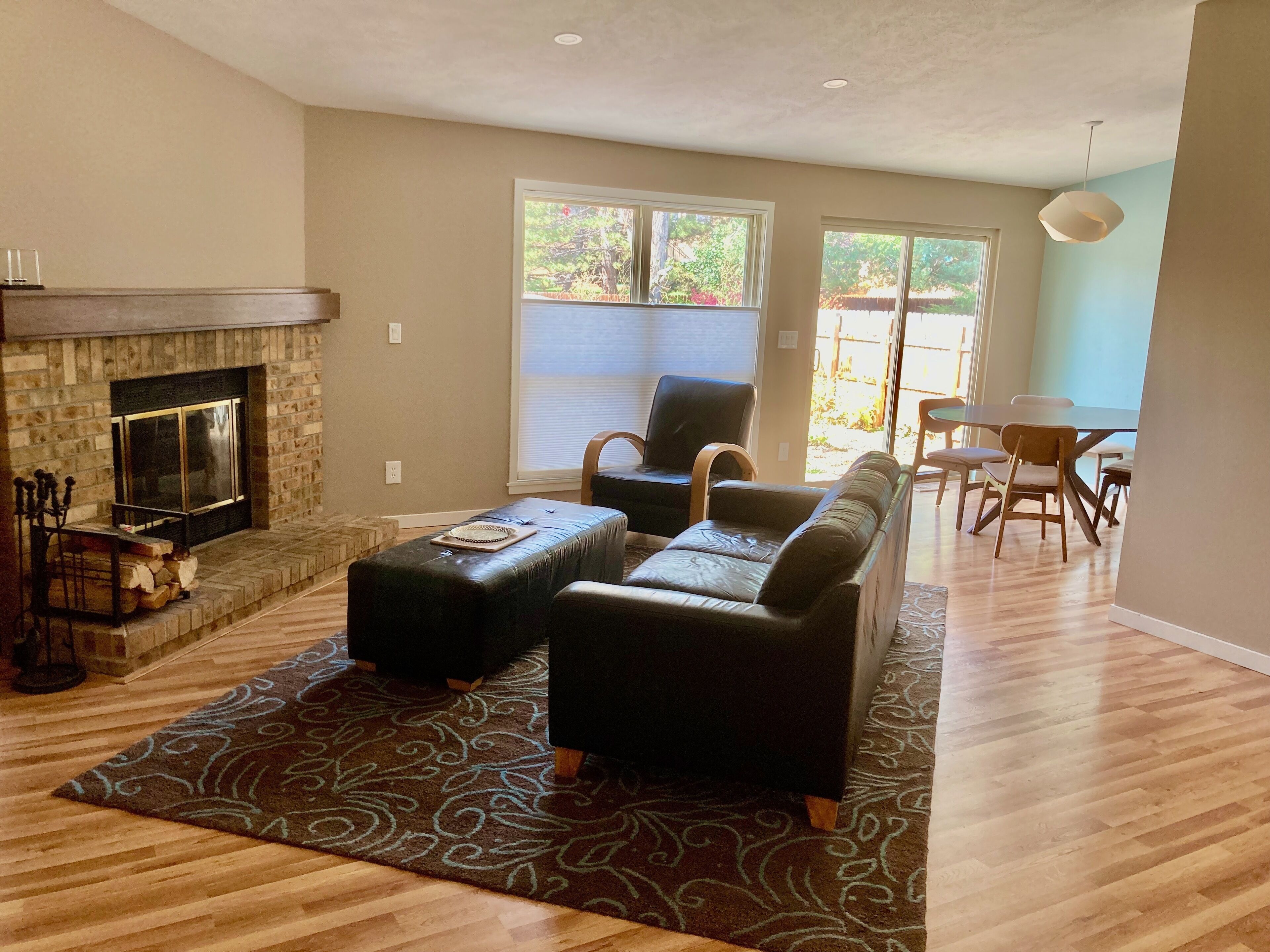 Family/pet-friendly Boulder home in quiet neighborhood w/huge fenced backyard
