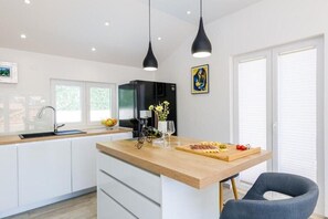 Private kitchen - Villa Tranquility Nest Beniva (Mokošica)