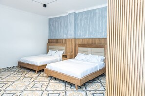 Family Quadruple Room | Desk, free WiFi - Hotel Abitti Taganga (Santa Marta)