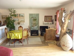 Living area - Splendid apartment for 4 people. with sea view! (DAMGAN)