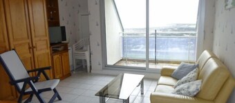 A balcony overlooking the sea! T2 4 people.