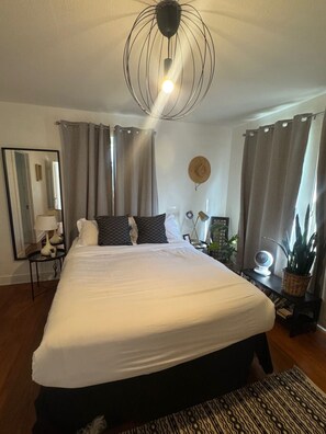 1 bedroom, desk, iron/ironing board, free WiFi