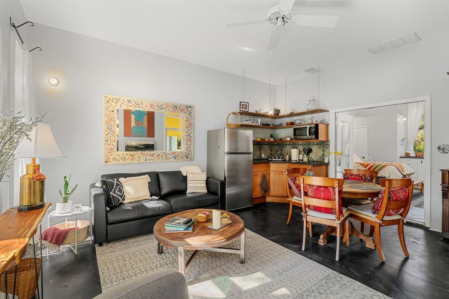 Cute Cozy Casita {78704} South Austin Vibes