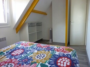2 bedrooms