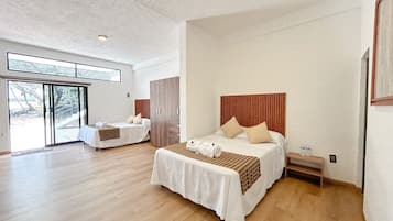 1 habitación y caja de seguridad en la habitación