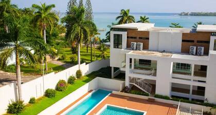 Welcome to Nautical Homes Paradise 2