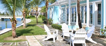 Waterfront House located in Schooner Bay, Abaco