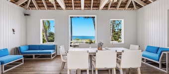 Waterfront House located in Schooner Bay, Abaco