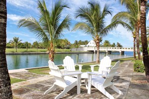 Property grounds - Waterfront House located in Schooner Bay, Abaco (Crossing Rocks)