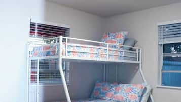 2 bedrooms, desk, iron/ironing board, travel crib