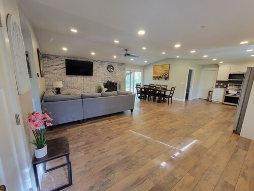 Dogwood private secluded 3Br Duncan home