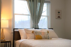 4 chambres, fer et planche à repasser, lit parapluie, Wi-Fi gratuit