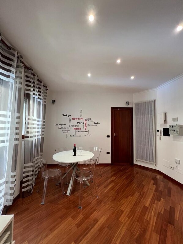 تناول الطعام