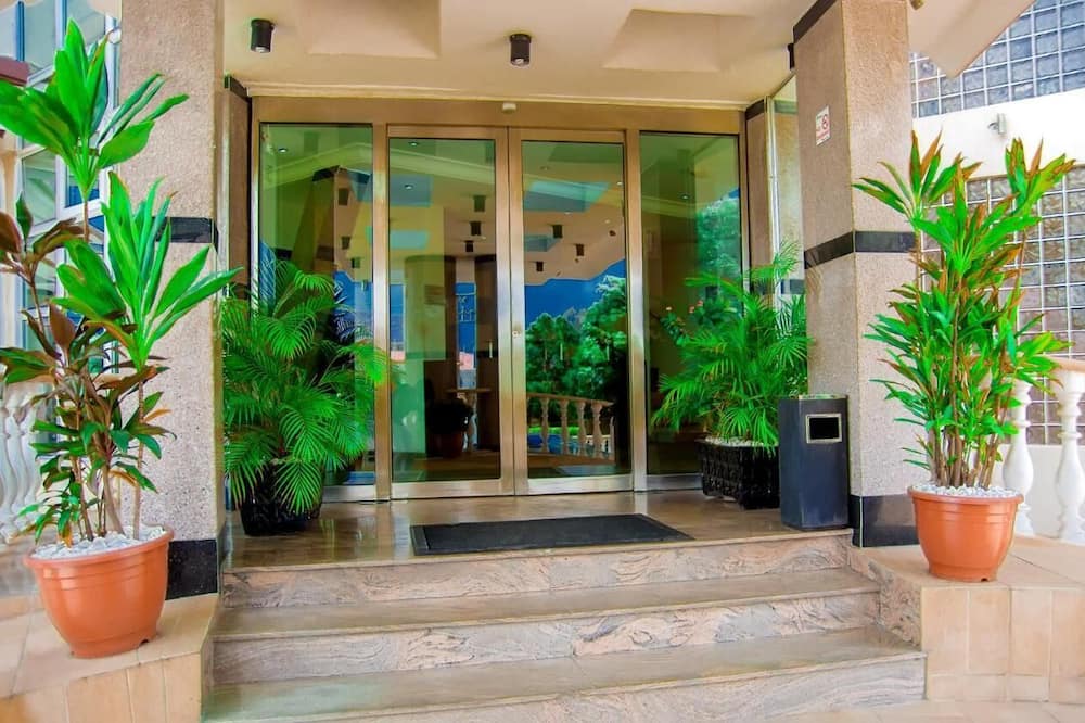 Gran Melia Hotel