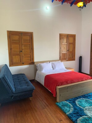 家庭雙人房, 多張床 | 免費 Wi-Fi、床單