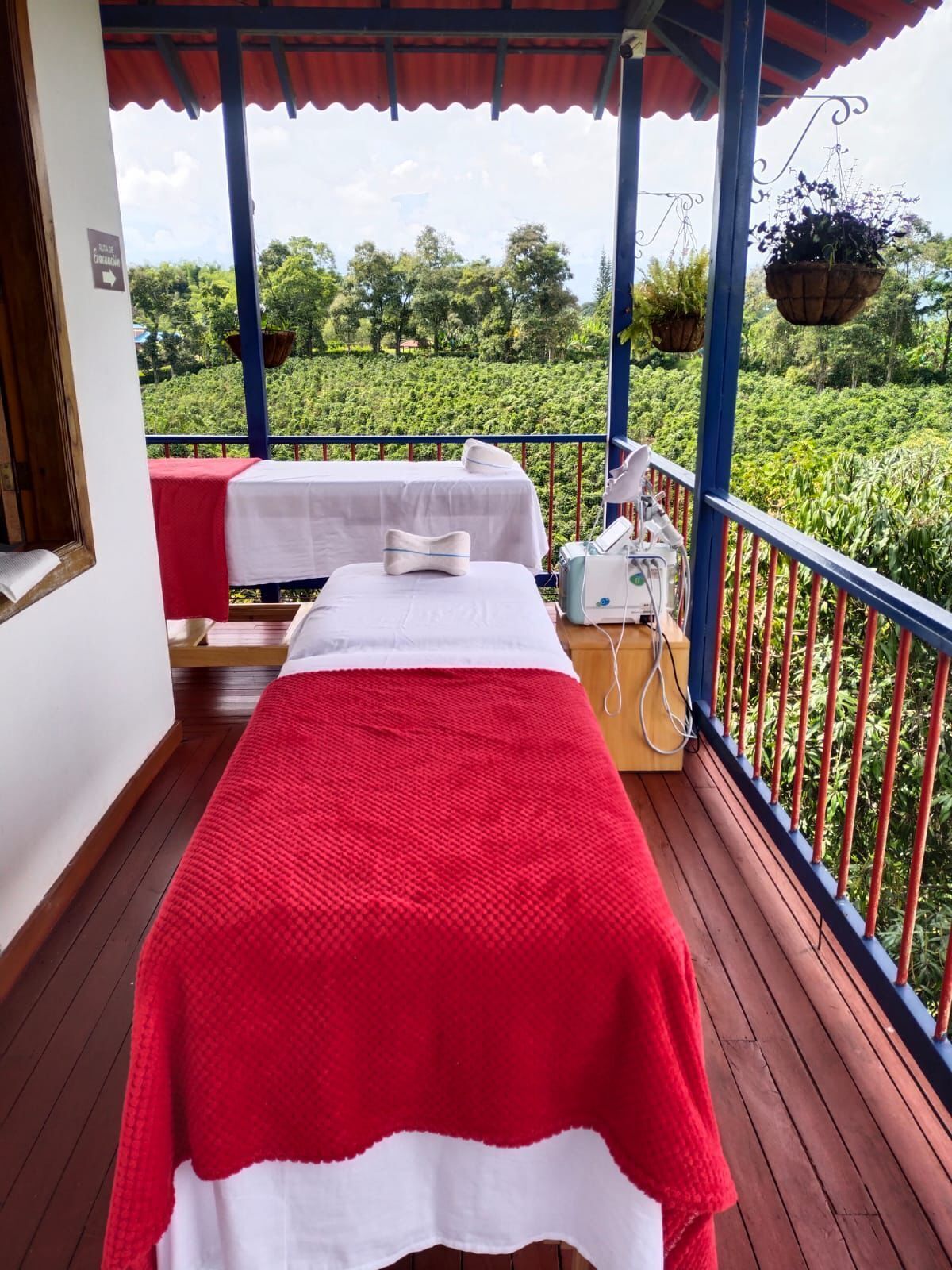 Tratamentos corporais, aromaterapia, massagens com pedras quentes