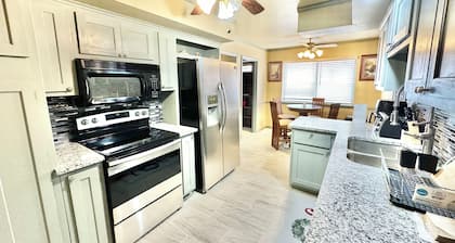 4 Bedroom spacious and peaceful house!