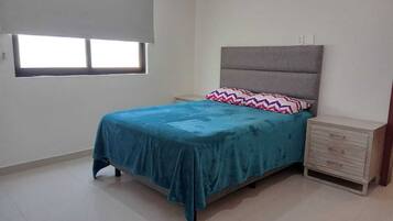 2 bedrooms, free WiFi, bed sheets