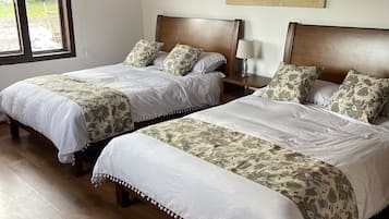 4 bedrooms, WiFi, bed sheets