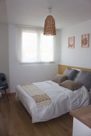 3 habitaciones y ropa de cama 