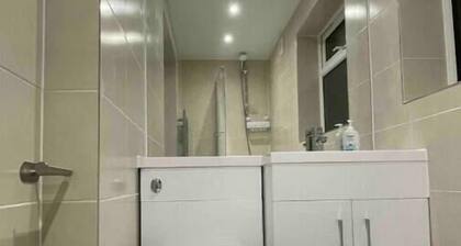 Newly renovated flat in Ahstead