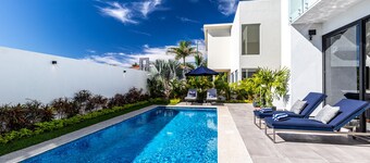 Los Tigres New Villa 4 Bed+4Bath Private Pool!