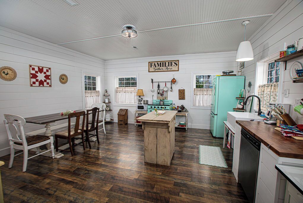 冰箱、微波炉、烤箱、炉灶