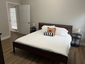 4 habitaciones, wifi gratis y ropa de cama 